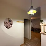 Un Cocon Cosy En Plein アパート ローザンヌ