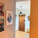 Un Cocon Cosy En Plein アパート ローザンヌ